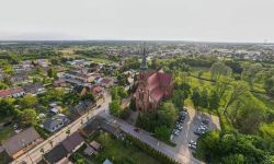 Zdjęcie z drona - Kościół w Nasielska